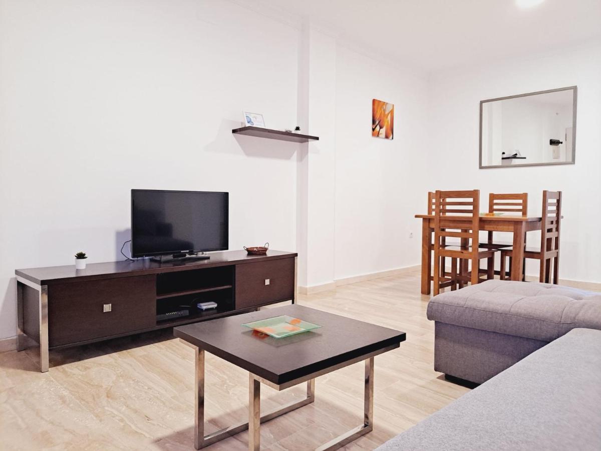 Apartamentos Turisticos Taymar Chiclana de la Frontera Kültér fotó